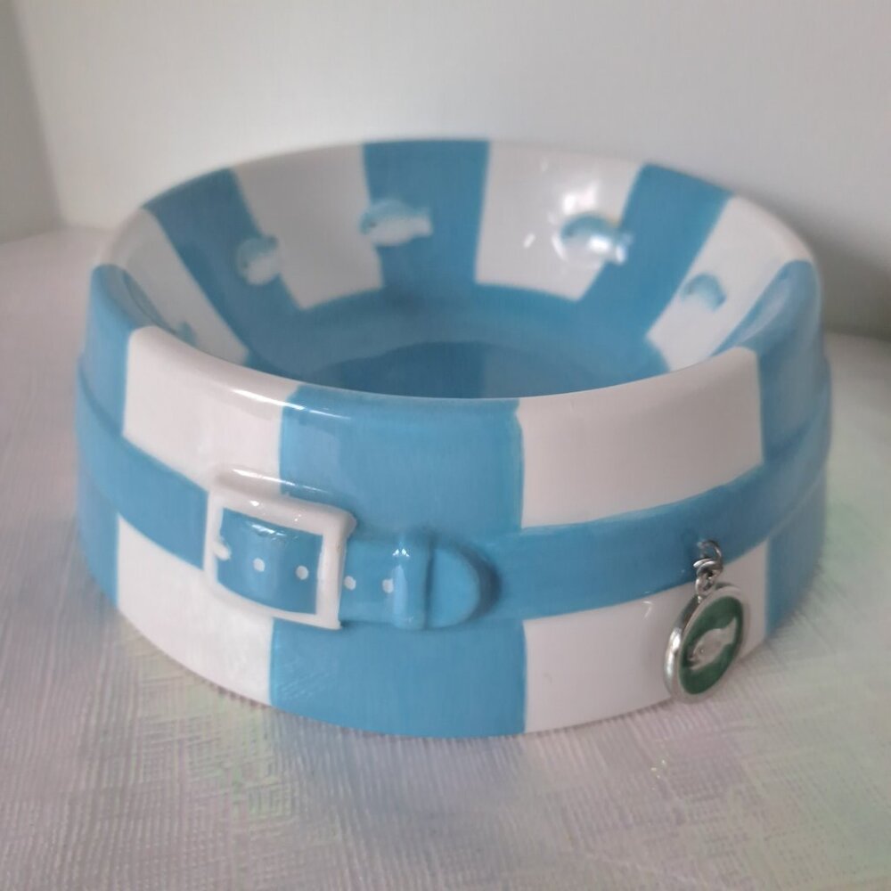 Cat Bowl Ceramic, Round Food Bowl, Pre-owned Great Condition, Blue & White Shiny